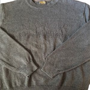 Vintage! Men’s Woolrich sweater in size XL